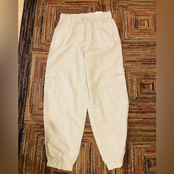 Other - NWT GAP Kids WashwellJogger Pants Cream Beige Sz 14/15